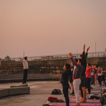 Cover Image for WINTER SUNRISE SESSION