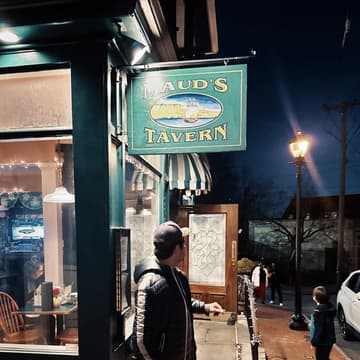 Cover Image for Maud's Tavern: Smoky O