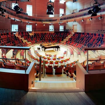 Cover Image for 💛 Community-Exclusive | Afternoon at Pierre Boulez Saal