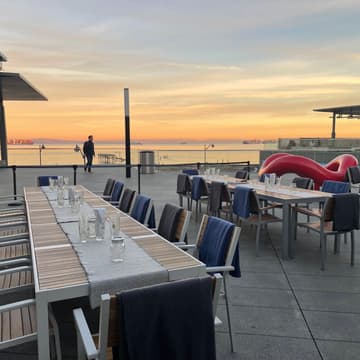 Cover Image for AI Conference: Brews with a view