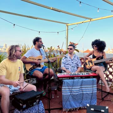 Cover Image for BREAKFAST live at Sala Or