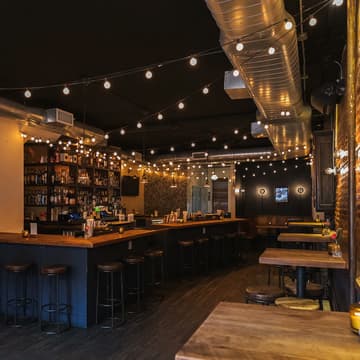 Cover Image for Reading Rhythms Queens: February 19th