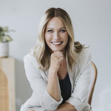 Cover Image for In Conversation with Sally Hepworth