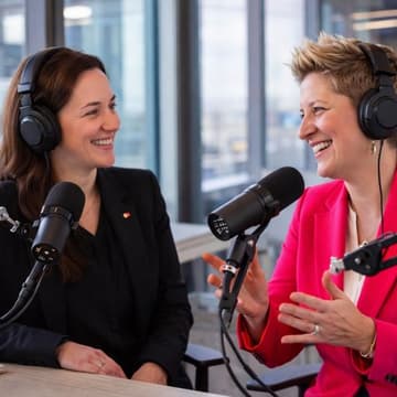 Cover Image for ISA meets: Karin Taheny - Chief Digital and Technology Officer at Switzerland Global Entreprise