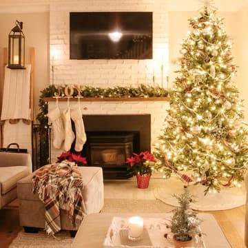 Cover Image for Cozy Night In: Christmas Edition