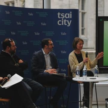 Cover Image for Speaker Panel: Yale Alumni Leaders in Art Innovation