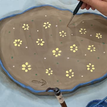 Cover Image for Fall in Love with Clay: Hand-build and paint your perfect plate!