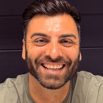 Cover Image for Chris Karageuzian - Engineering Growth: Scaling a Business with Sanity and Purpose