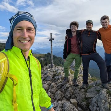 Cover Image for Munich Tech Sauna Hike 2026