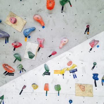 Bouldering at Bouldergarten 的封面图片