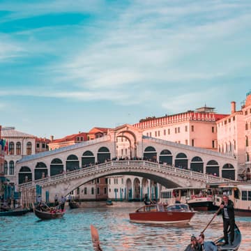 Cover Image for Women Travel Abroad Saturday Call