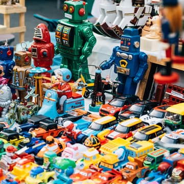 Cover Image for Toy Tank