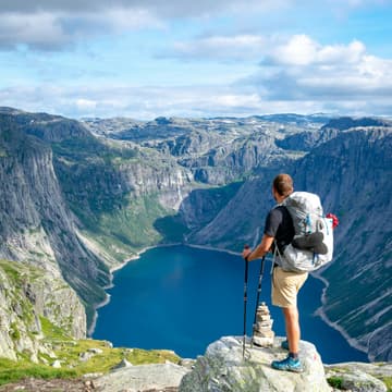 Cover Image for Hiking Trip