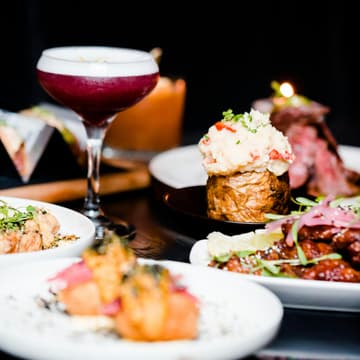 Cover Image for New York Private Dinner: AI Monetization