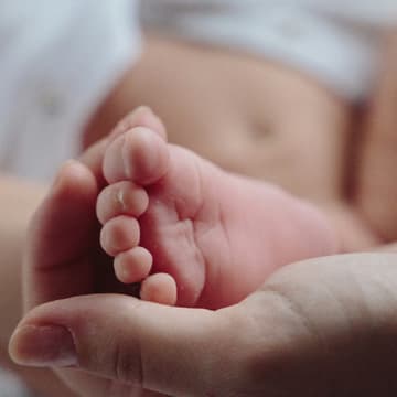 Cover Image for Breastfeeding: the first 6 weeks are the hardest, so let’s battle them together!!