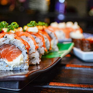 Cover Image for The Art of the Roll: An Evening of Sushi Making, Craft Beer & Fine Wine