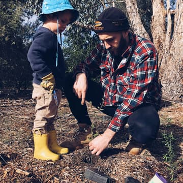 Cover Image for Climate Adaptation Activity: Tree Planting in Roeser