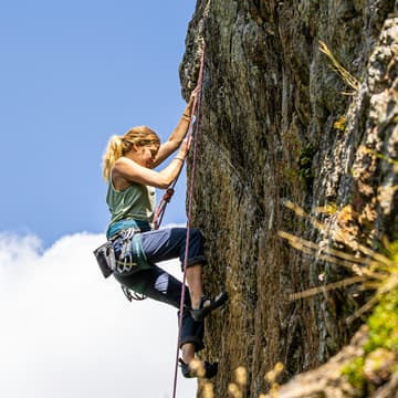 Cover Image for Klettersteig Modling + скелі