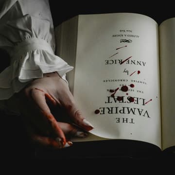 Cover Image for Black Vampire Bookclub