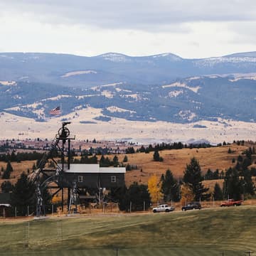 Cover Image for Legacies of Copper: The Story of Butte, Montana
