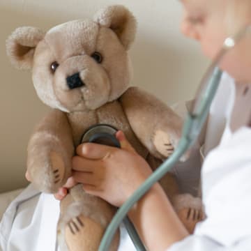 Cover Image for Stuffie Care Clinic
