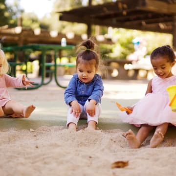 Cover Image for Tiny Tots