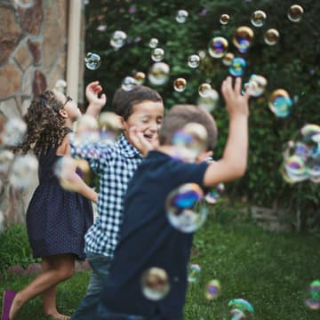 Cover Image for Wiggles & Giggles
