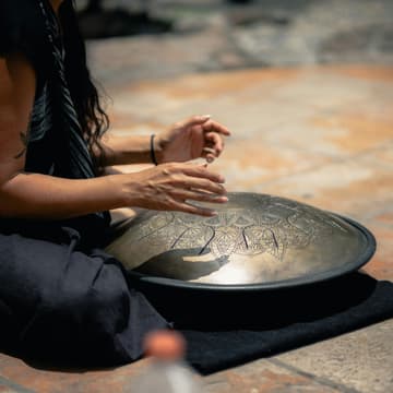 Cover Image for Yoga & relaxation sonore