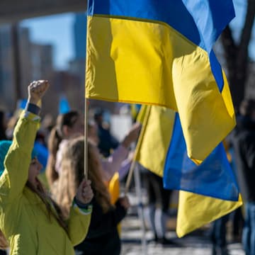 Cover Image for Ukraine Protest Where Volt Candidate Nurten Özkoray Speaks