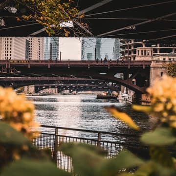 Cover Image for Ground: An Evening Walk in the City