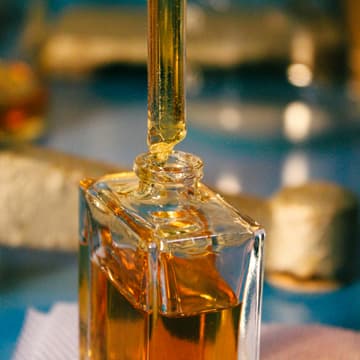Cover Image for Festive Perfume Blending