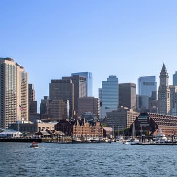Cover Image for Boston Harbor Island Cruise