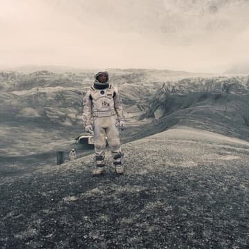 Cover Image for NEVER SEEN ON SCREEN: INTERSTELLAR (2014)