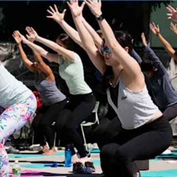 Cover Image for Wednesday Yoga Outdoors