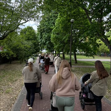 Cover Image for 21.07 Cool Moms Club: Spacer i kawka ☕️🌿(Łódź)