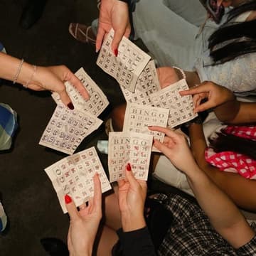 Cover Image for Happy Hour: Tipsy Bingo