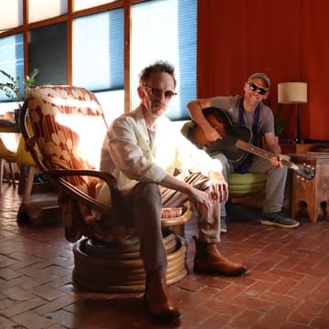 Cover Image for Live Music w/ Karma Splice Duo