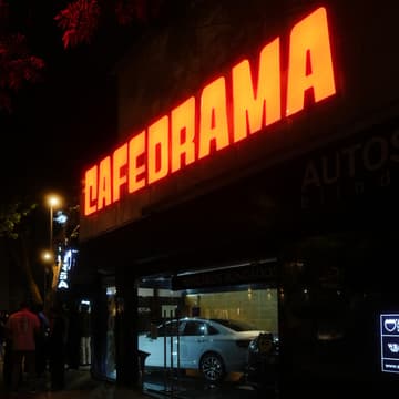 Cover Image for Café Drama