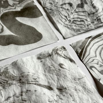 Cover Image for Suminagashi: Floating Ink