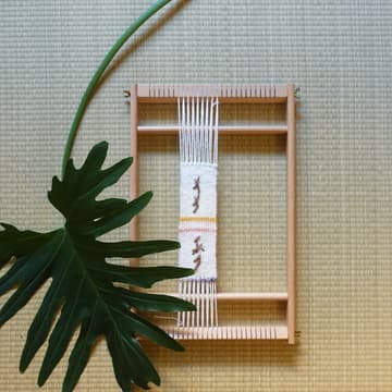 Cover Image for 🧵 Threads & Words: Weaving × Nüshu Embroidery