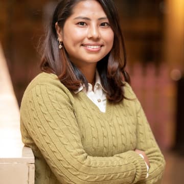 Cover Image for The Weekly Change by We Are Changemakers with Shraddha Shakya on entrepreneurship in Nepal and Bhutan