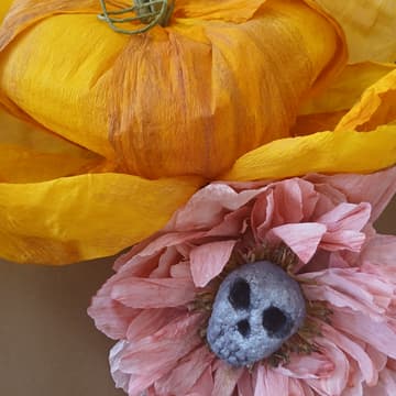 Cover Image for Halloween Paper Flower Workshop