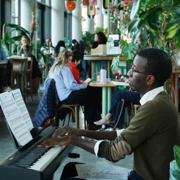 Cover Image for 📚 XL Reading Party x live Piano Concert 🎹 | Special edition : Real Life Chat | TiTi Palacio