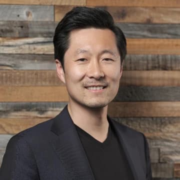 Cover Image for Evolving the Intelligence Community's Investment Fund w/Yan Zheng of IQT