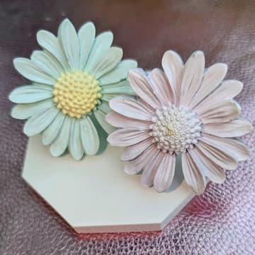 Cover Image for Eco-Stone Pottery and Sustainable Homeware Casting Class