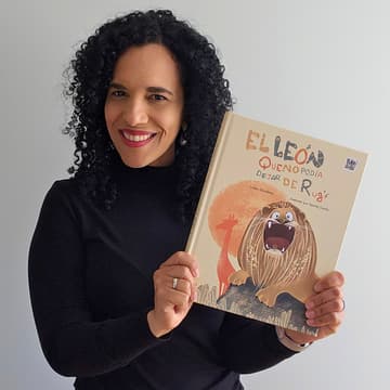 Cover Image for Bookwyrm's Author Evening: From Story to Shelf with Luisa Escalona