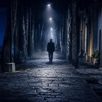 Cover Image for Visita Guiada Nocturna
