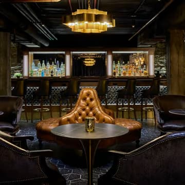 Cover Image for Blue Room - Chicago Firehouse