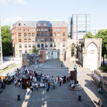 Cover Image for Mindful Culture Walk: Hamburg Art Week Edition