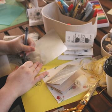 Cover Image for Sustaining Creativity in the Home: A Zine Exploration